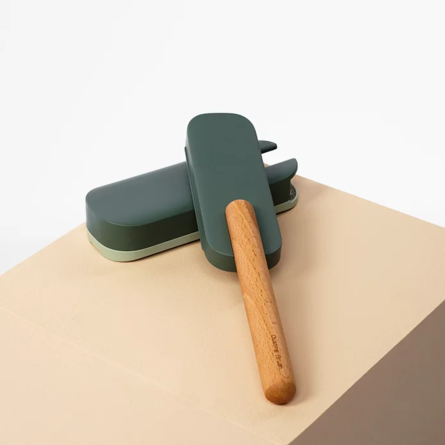 Barq - Dusting Brush Щетка для одежды, темно-зеленый – интернет-магазин Ле’Муррр