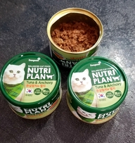 Пользовательская фотография №1 к отзыву на NUTRI PLAN Тунец с анчоусами в собственном соку для кошек 