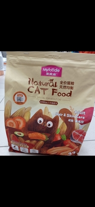 Пользовательская фотография №8 к отзыву на MYFOODIE Natural CAT Food GF Hair Care Сухой корм для кошек уход за шерстью, курица, лосось